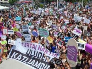 Турецкие гинекологи потребовали конституционных гарантий права на аборт