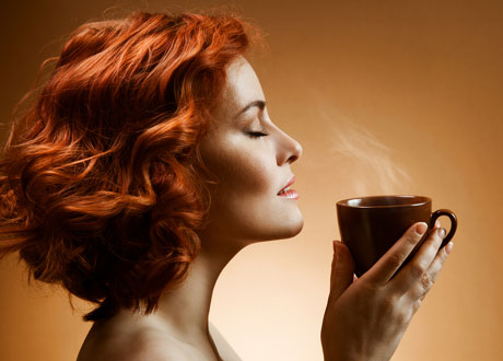 Женщинам при стрессе нужно пить кофе!