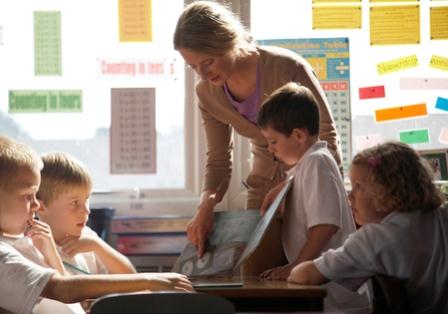Учителя и ученики в социальных сетях Учителя и ученики в социальных сетях