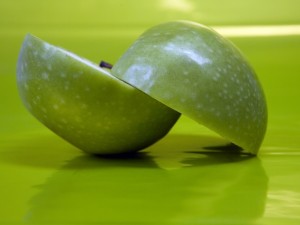 Диабету противостоят обычные яблоки