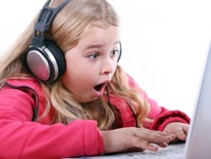 Разрешать или нет пользоваться интернетом детям?