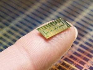 В США создали контрацептивный чип с дистанционным управлением